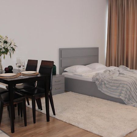 Cozy Home Exclusive Time Алматы Экстерьер фото